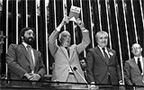 Promulgação da Nova Constituição Brasileira